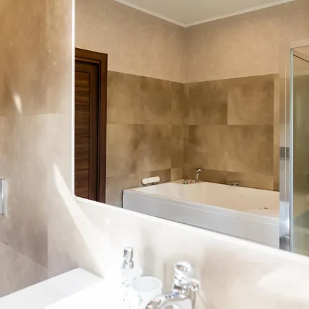 Caffarella Apartment *